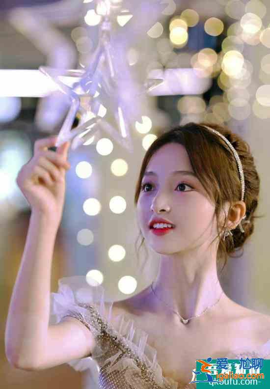 段星羽新劇《不一樣的蕭先生》殺青 體會雙重身份女主奇妙愛情？