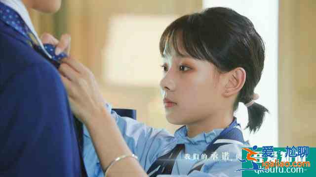 《彗星來(lái)的那一夜2》開(kāi)播，敘事精巧，魯照華演技吊打張雨劍？