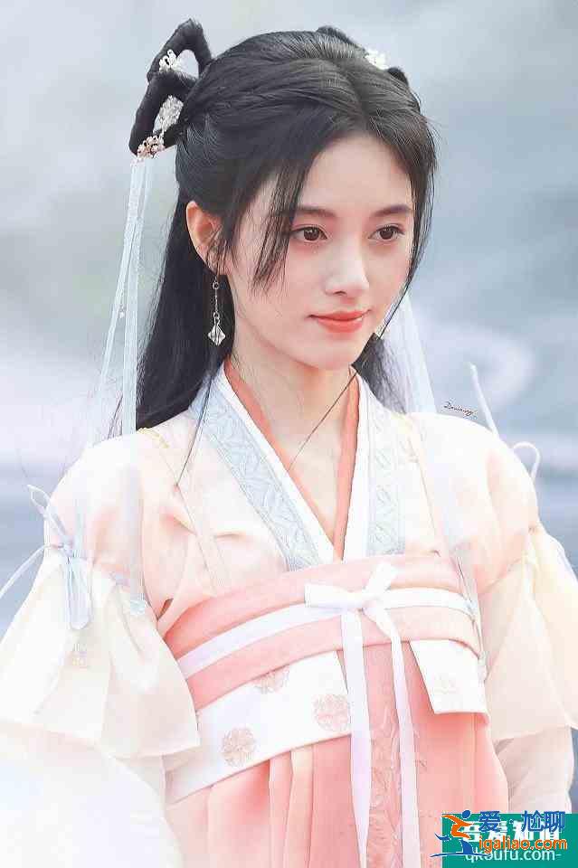 《如意芳霏》劇照曝光！回顧蕓汐傳中古裝女神，鞠婧祎確實(shí)神顏？