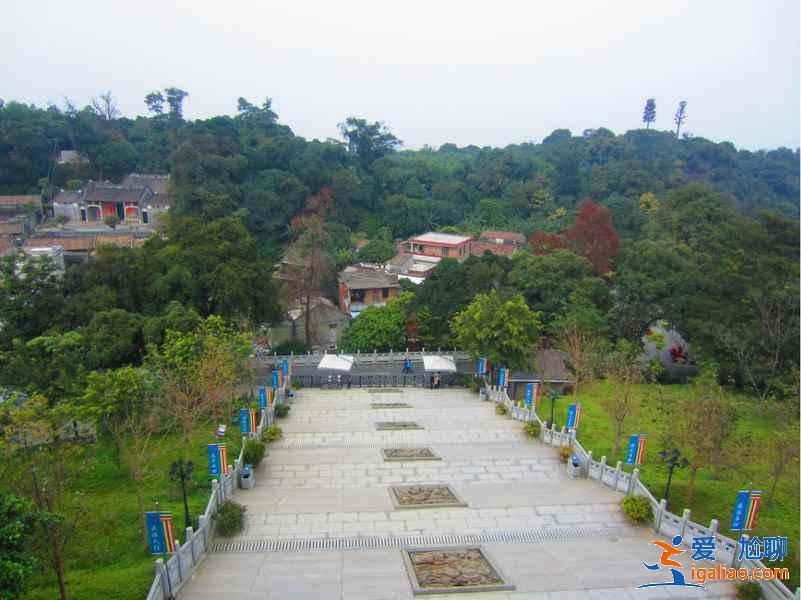7座城市附近易爬山峰，城市里人的福利？
