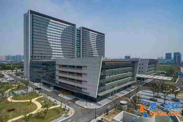 代媽跑了怎么辦，要住院?jiǎn)?？