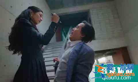 《雖然是精神病但沒關系》，暗黑童話的時尚指南？