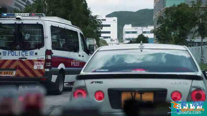 《戰(zhàn)毒》首播：飆車槍戰(zhàn)爆破，為啥依舊槽點(diǎn)滿滿？？