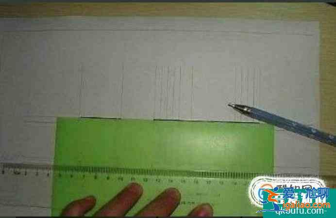 塑料瓶礦泉水瓶手工做小凳子？