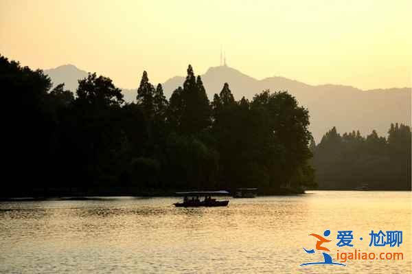 雙峰插云好玩嗎，雙峰插云有什么好玩的地方，雙峰插云怎么樣？