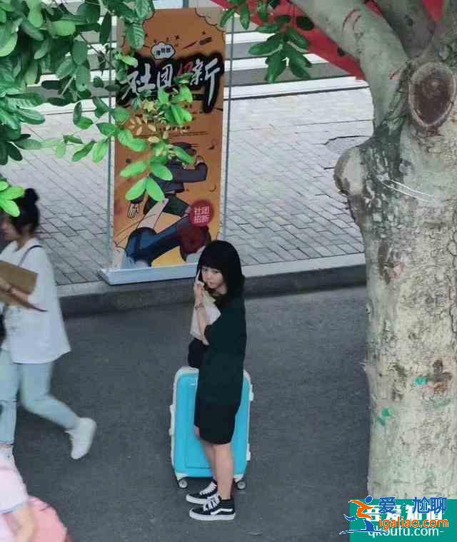 《以家人之名》路透：宋威龍譚松韻解鎖新型親吻方式，甜而不膩？
