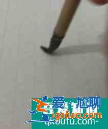 怎樣寫毛筆字豎？？