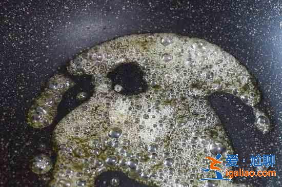 白砂糖怎么熬糖水？