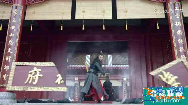 《暮白首》白首夫婦大婚當(dāng)日太虐心，凌虛閣遭剿滅，錯(cuò)在農(nóng)夫救蛇？