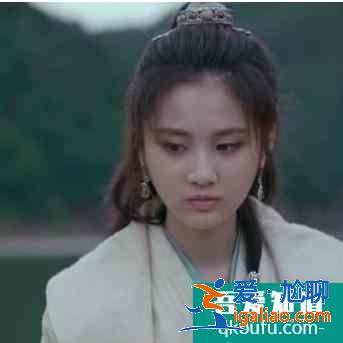 張慧雯難續(xù)謀女郎輝煌，資源斷崖式下降，《暮白首》被群嘲？