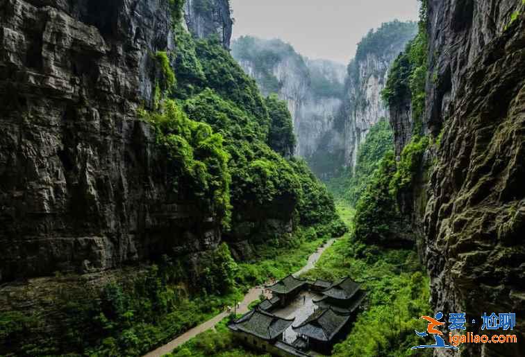 亞洲最大的天生橋群，《變形金剛4》取景地？