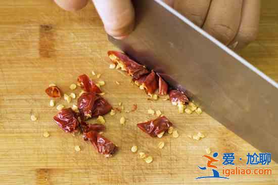 菜花怎么炒好吃？