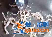 香干炒芹菜怎么做？？
