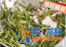 爆炒墨魚仔怎么做？？