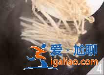 金針菇炒雞絲怎么做？？