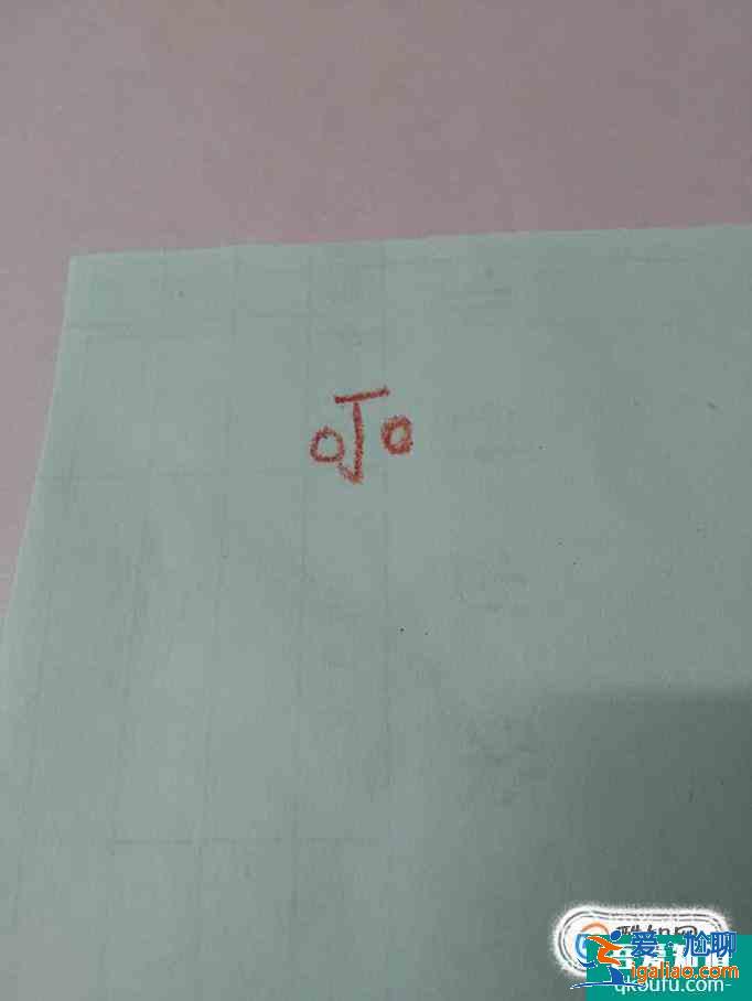 用順口溜畫(huà)老人簡(jiǎn)筆畫(huà)？