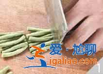 豆腐干炒豇豆怎么做？？