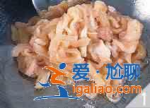 草菇爆雞絲怎么做？？
