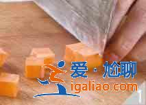菠蘿咕嚕肉怎么做？？