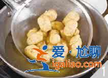 菠蘿咕嚕肉怎么做？？