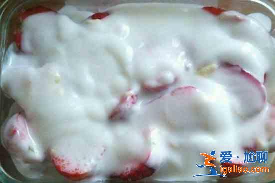 煉乳和淡奶油的區(qū)別？