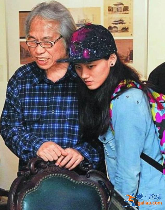 同樣是相差40歲的爺孫戀，這一對居然好了6年…