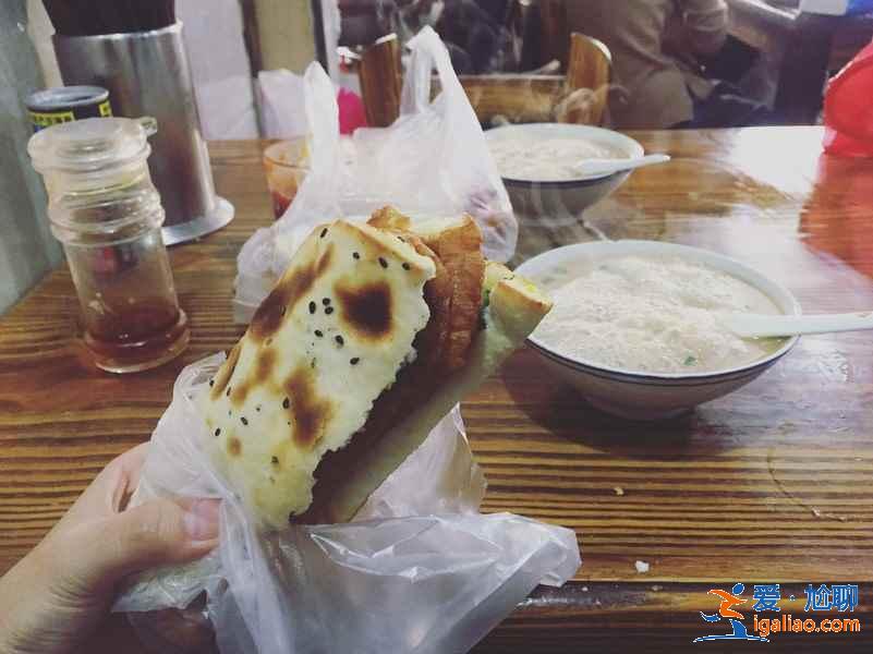 河坊街必吃美食，河坊街有什么好吃的，河坊街美食攻略？