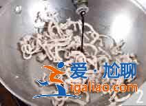 青椒炒肉絲怎么做？？