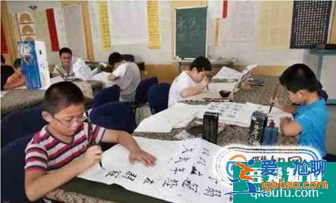 小學生如何學習毛筆書法？？