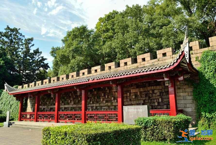 青島網(wǎng)紅餐廳有哪些，青島網(wǎng)紅餐廳在哪，青島網(wǎng)紅餐廳推薦？
