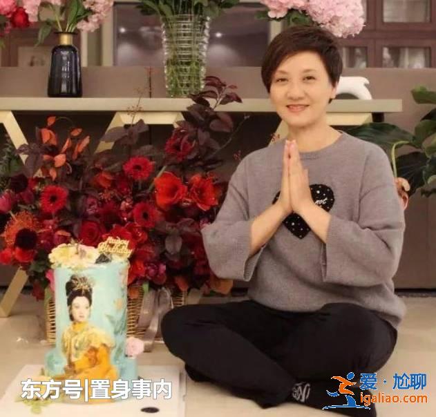 64歲張國(guó)立過(guò)生日，馮小剛和張默沒(méi)來(lái)，昔日“鐵三角”到齊
