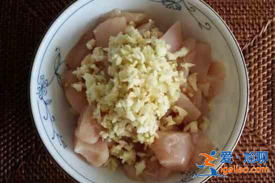 怎么炸雞胸肉又酥又脆？