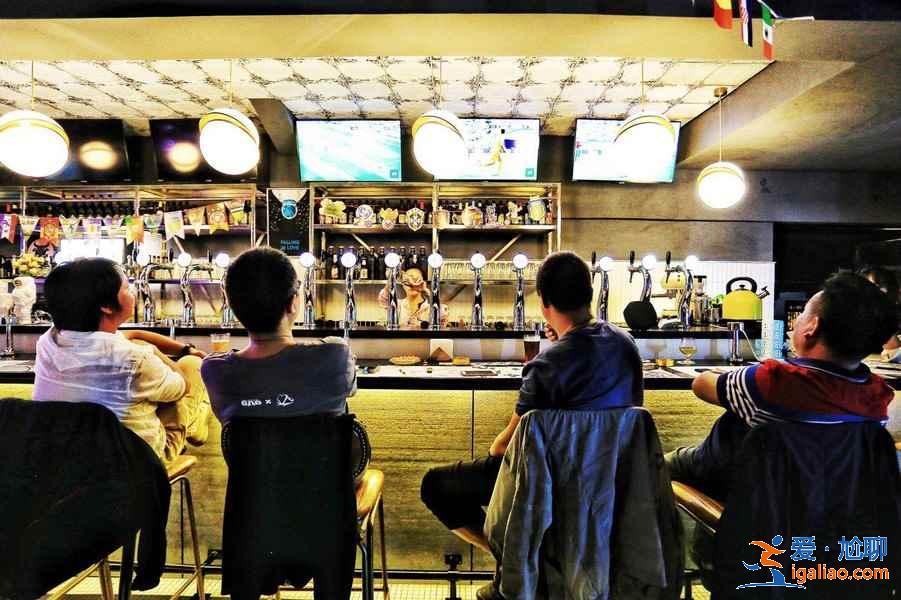 大理哪里酒吧多，大理人氣酒吧有哪些，大理夜生活怎么樣？