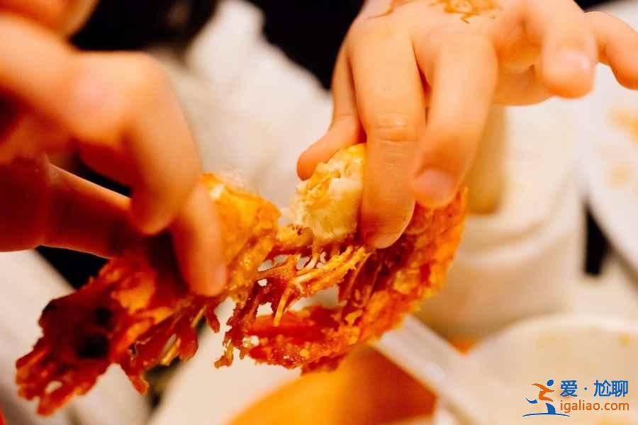 辣椒蟹，新加坡不可不嘗的特色美食？