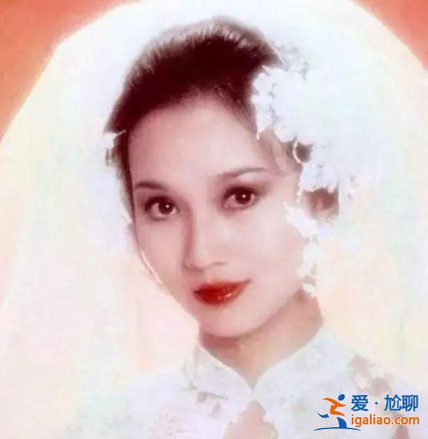洗眼液級(jí)別美貌超全收集！港圈女神婚紗照，李嘉欣被狠狠碾壓了！
