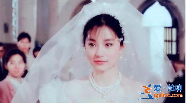 洗眼液級(jí)別美貌超全收集！港圈女神婚紗照，李嘉欣被狠狠碾壓了！