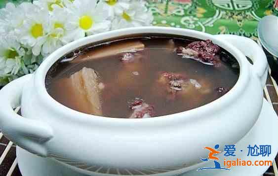 蓮藕紅棗黑豆排骨湯的做法？