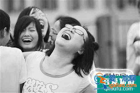 為什么很多人都勸考生考上大學(xué)后，千萬(wàn)別復(fù)讀？