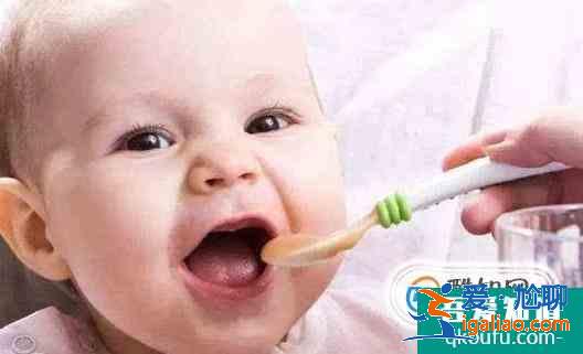 什么時(shí)候可以給嬰兒添加輔食？