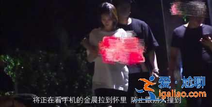 她才是娛樂(lè)圈真正的手段王！