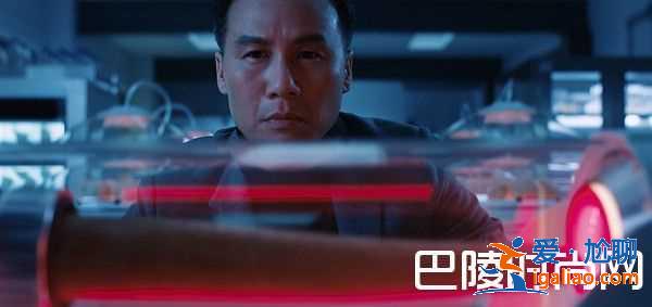 《侏羅紀(jì)世界2》導(dǎo)演爆恐龍品種最多 結(jié)局終極恐龍你猜是什么？？
