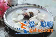 土豆燉排骨的做法？