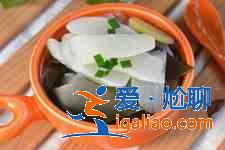 白蘿卜海帶排骨湯做法？