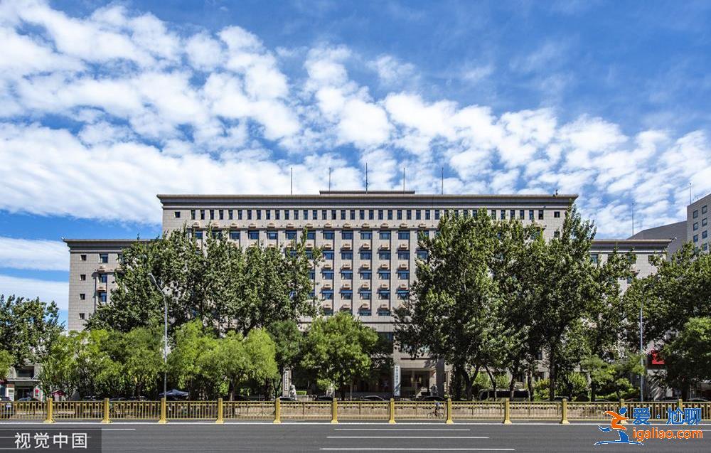 從“小賣部”到“大賣場”？