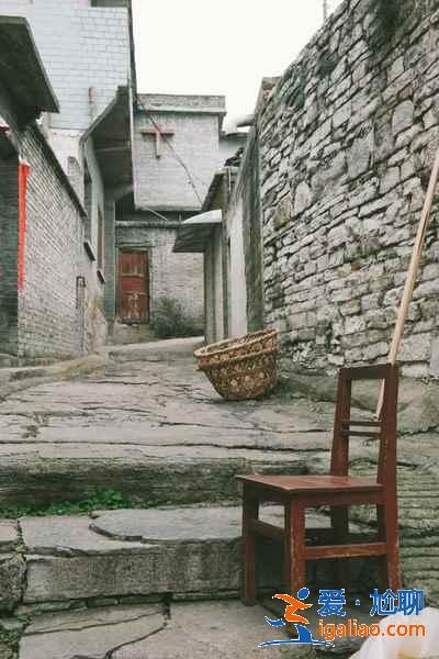 帶家人去青巖古鎮(zhèn)玩什么，帶家人去青巖古鎮(zhèn)怎么玩，去青巖古鎮(zhèn)游玩攻略？