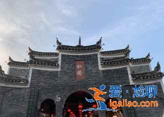 鳳凰古城春節(jié)適合去嗎，鳳凰古城春節(jié)人多嗎，春節(jié)去鳳凰古城好玩嗎？