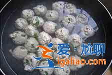 香菜丸子的做法大全？