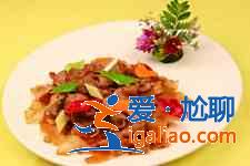 紅蘿卜炒肉的做法大全？