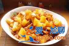 五花肉燒土豆？