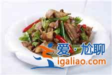 長(zhǎng)沙辣椒炒肉？
